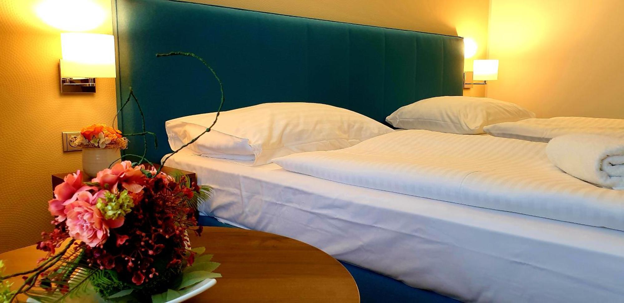 Hotel Tennis Club Prostejov Luaran gambar