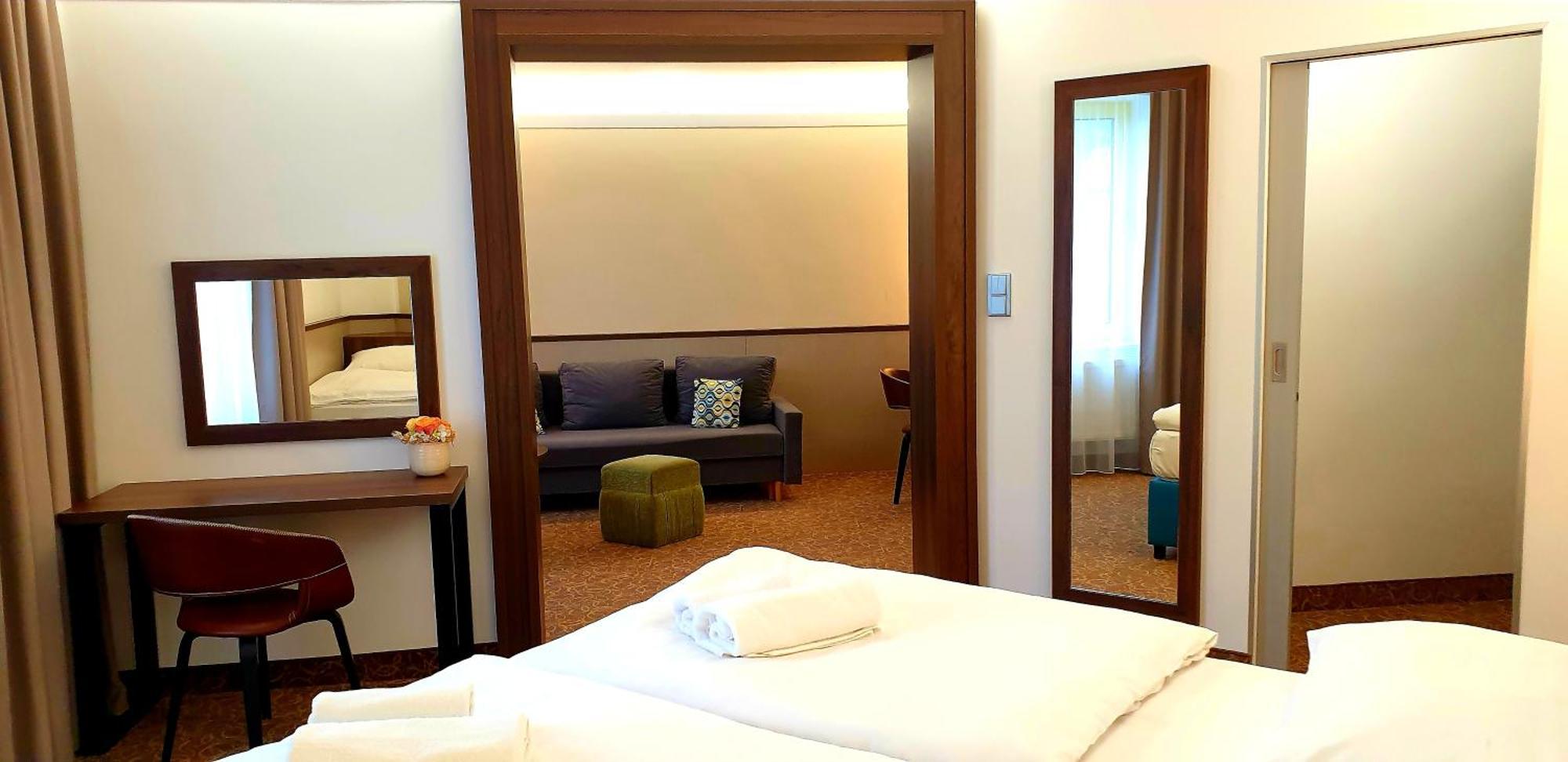 Hotel Tennis Club Prostejov Luaran gambar
