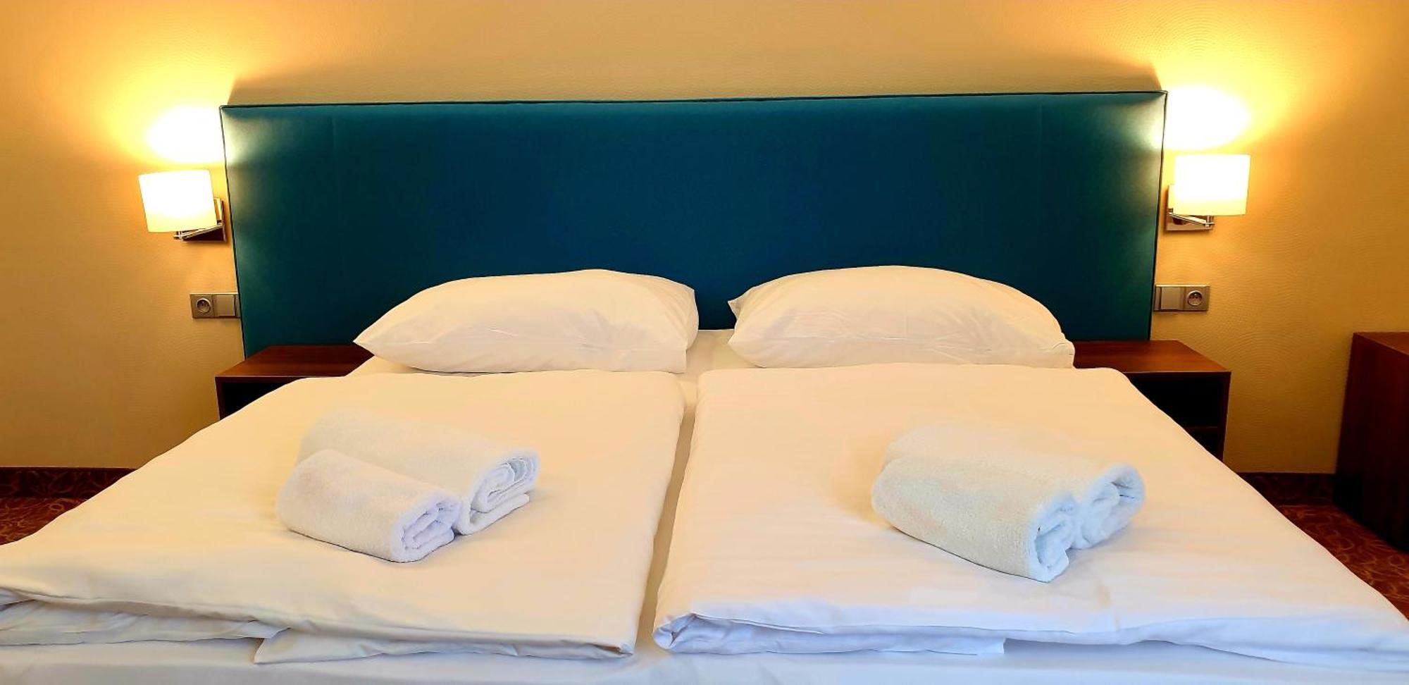 Hotel Tennis Club Prostejov Luaran gambar