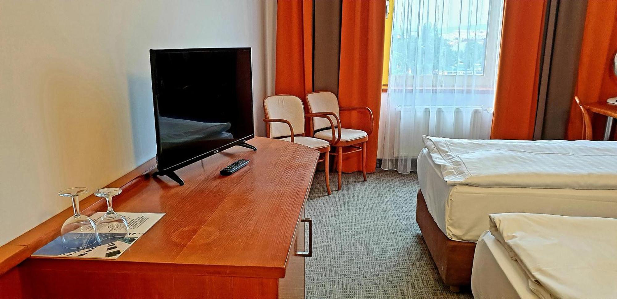 Hotel Tennis Club Prostejov Luaran gambar